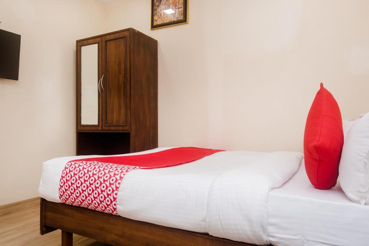 Oyo Shivar Guest House Near Carnival Cinemas Imax Bombay Eksteriør billede